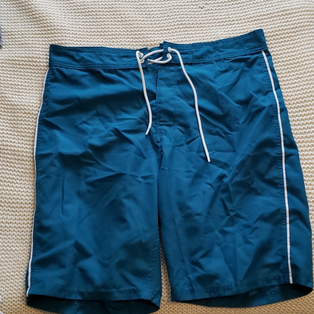 Old Navy California board shorts size 36 TURQUOISE